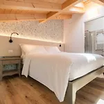 Üdülőközpont Borgo Stalis