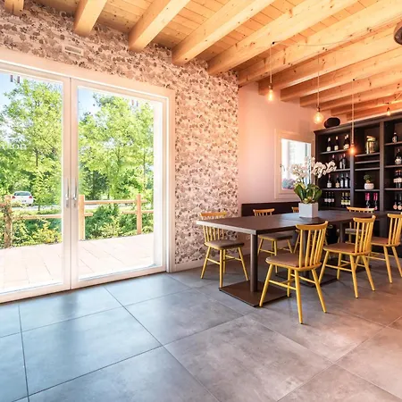 Borgo Stalis *