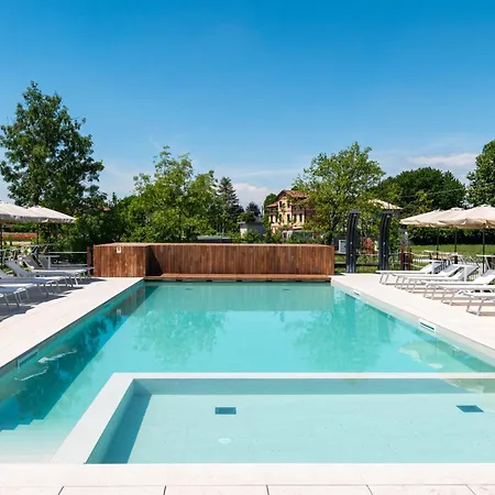 Resort Borgo Stalis *