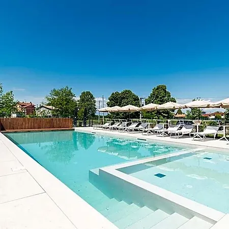 Borgo Stalis Resort